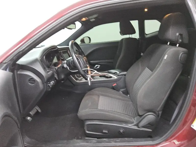 2021 DODGE CHALLENGER SXT  