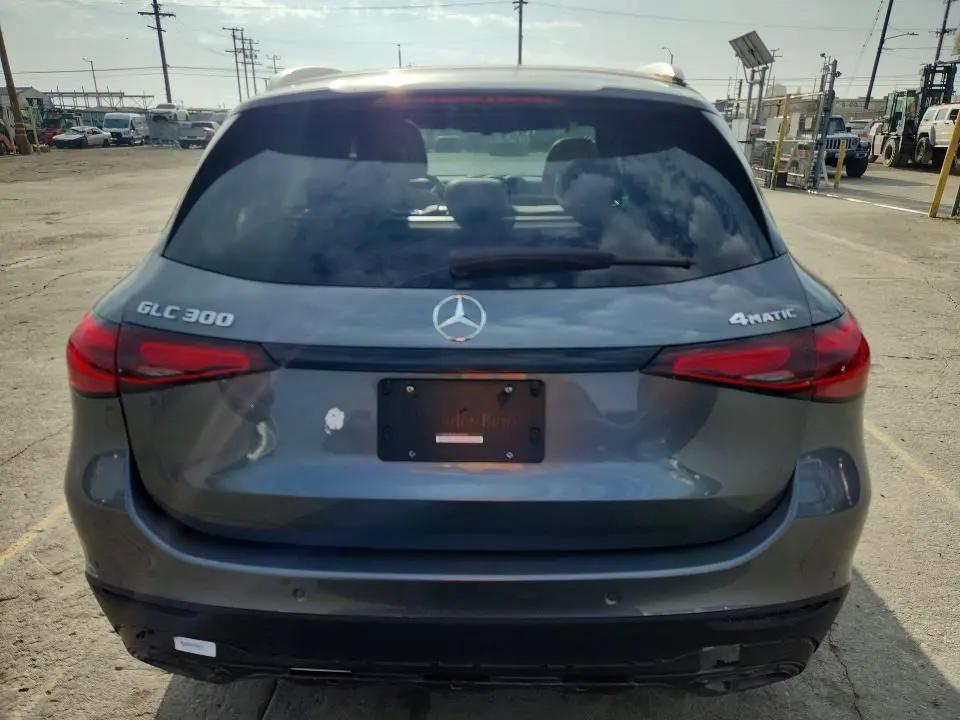 2023 MERCEDES-BENZ GLC 300 4MATIC  