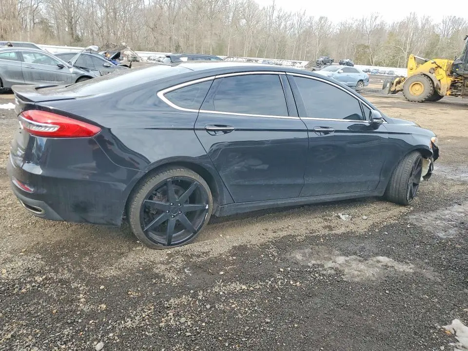 2019 FORD FUSION TITANIUM  