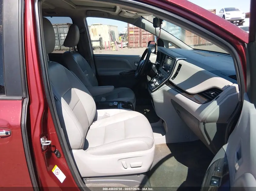2018 TOYOTA SIENNA XLE/XLE PREMIUM/LIMITED/LIMITED PREMIUM