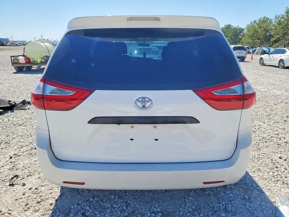 2015 TOYOTA SIENNA L 7-PASSENGER  