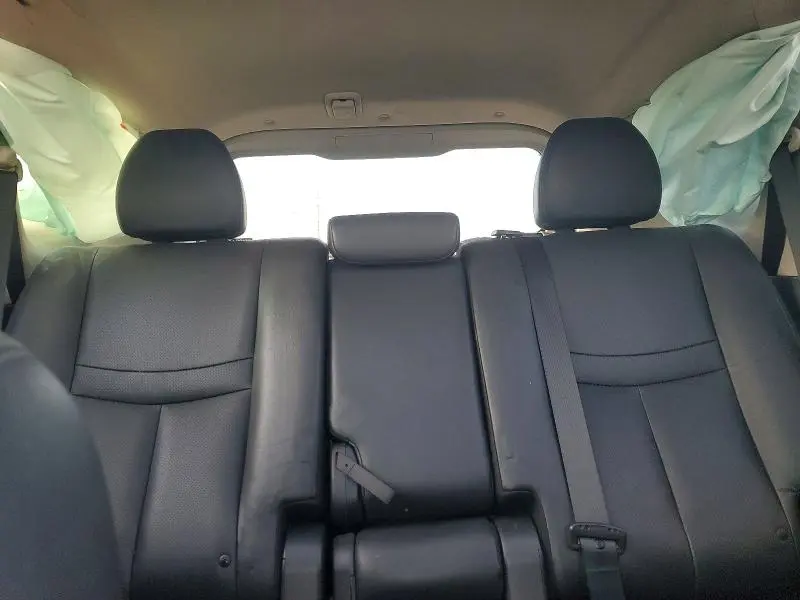 2014 NISSAN ROGUE SL  