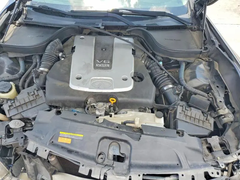 2010 INFINITI G37   