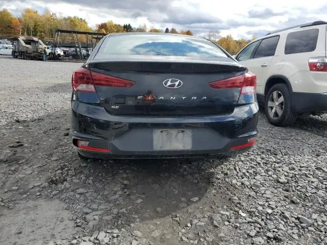 2019 HYUNDAI ELANTRA SE  