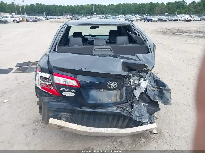 2014 TOYOTA CAMRY SE SPORT