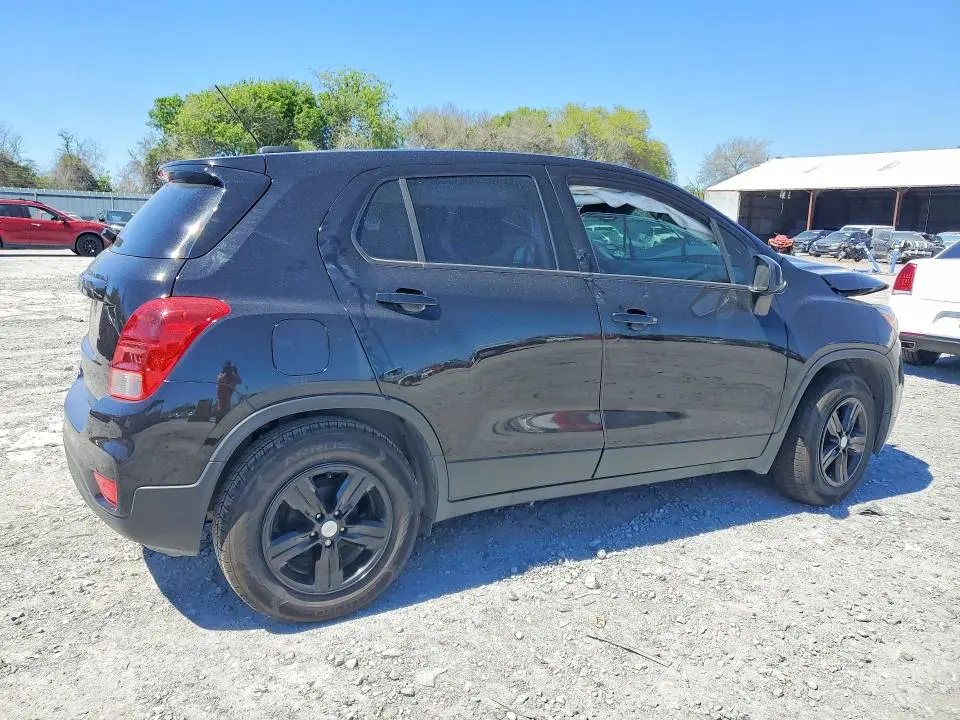 2022 CHEVROLET TRAX LS  