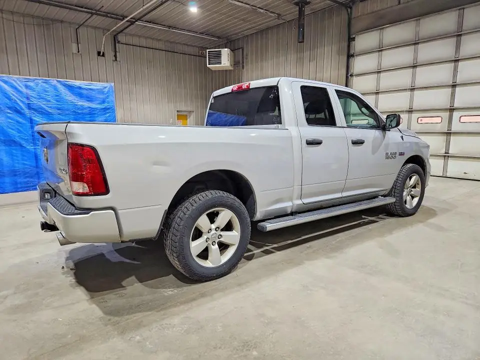 2014 RAM 1500 ST  