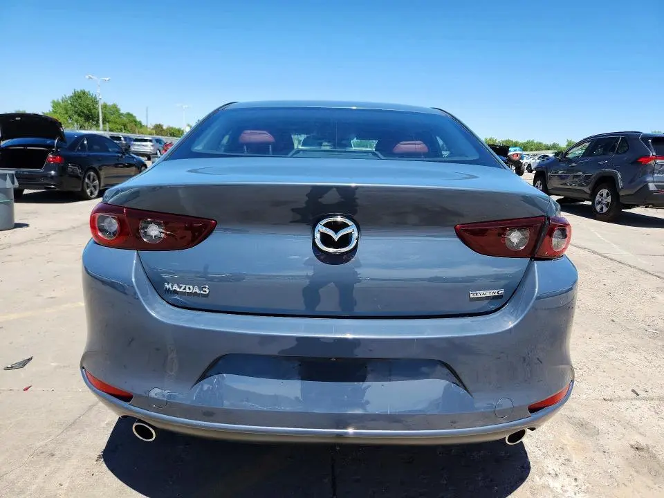 2022 MAZDA 3 PREFERRED  