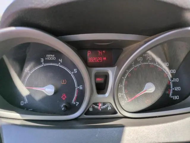 2011 FORD FIESTA SE  
