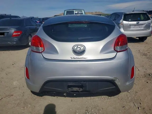 2017 HYUNDAI VELOSTER BASE  