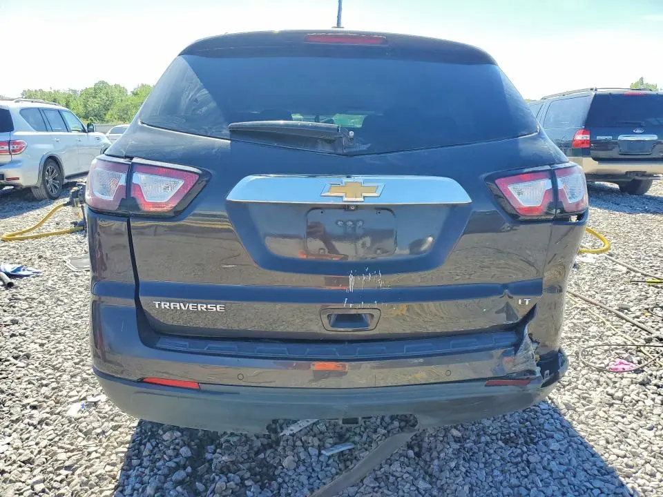 2017 CHEVROLET TRAVERSE LT  