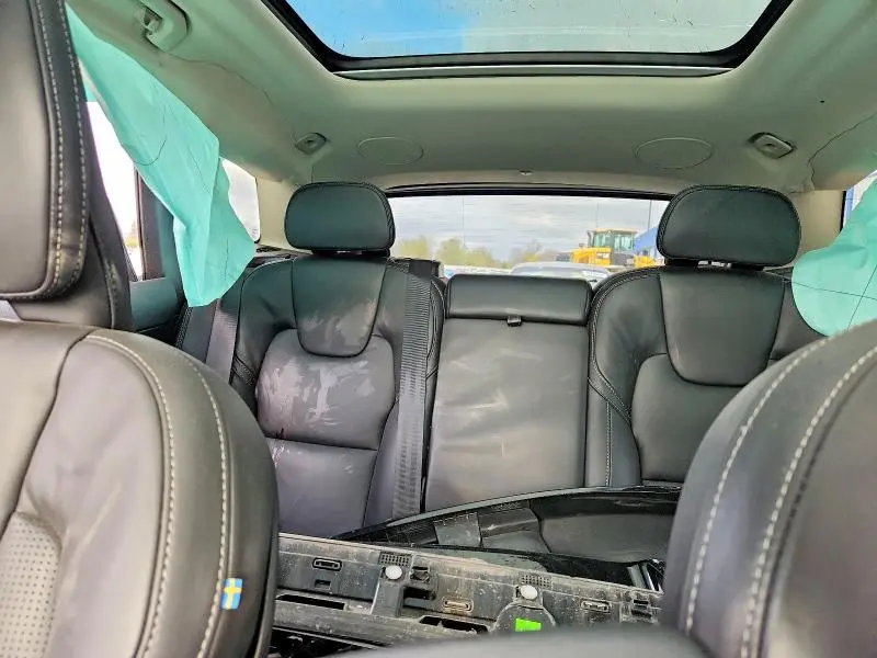 2022 VOLVO XC60 B5 INSCRIPTION  