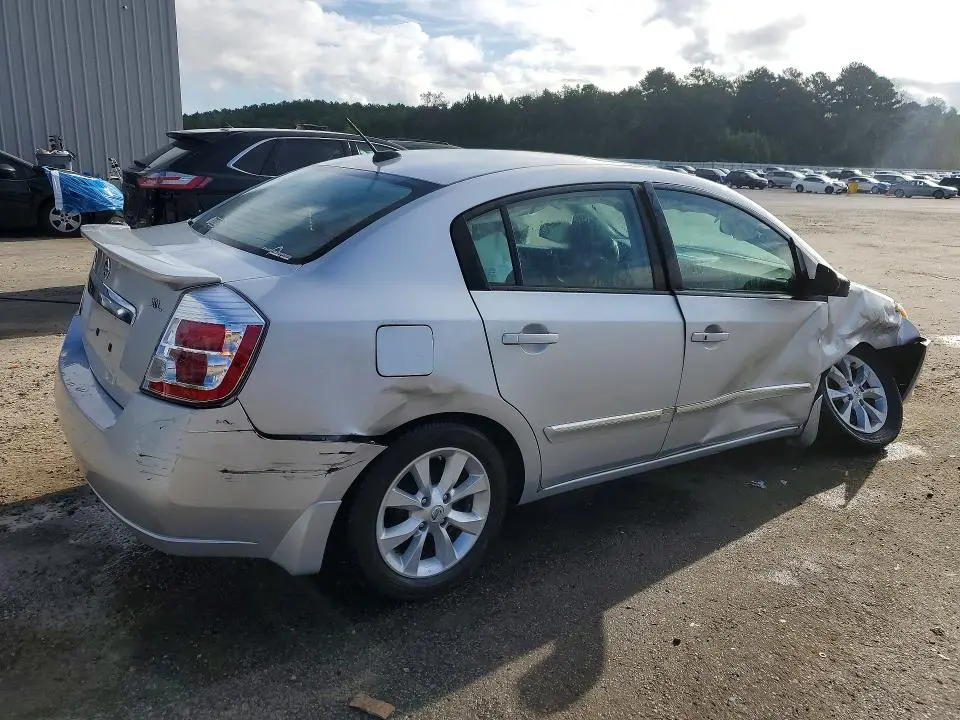 2011 NISSAN SENTRA 2.0  