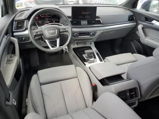 2025 AUDI Q5 PREMIUM 45  