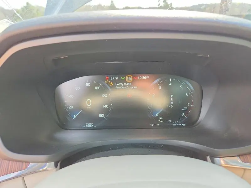 2020 VOLVO S60 T5 MOMENTUM  