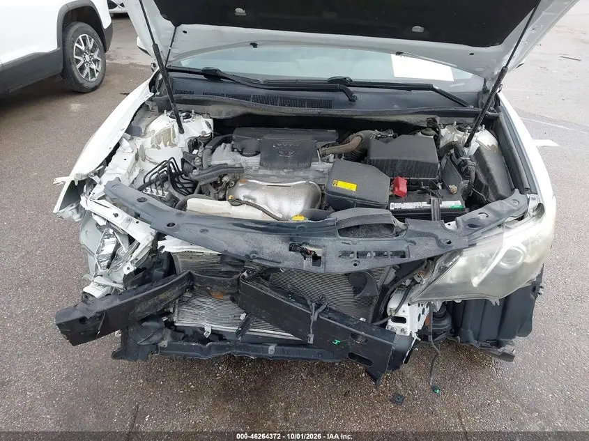 2012 TOYOTA CAMRY SE