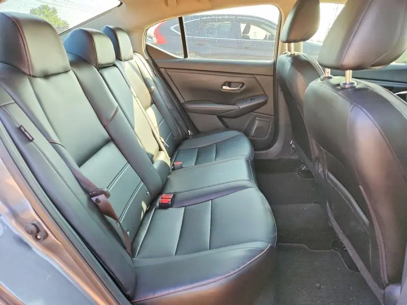 2022 NISSAN SENTRA SR  