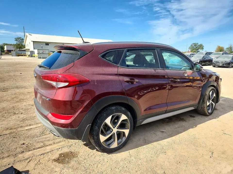 2017 HYUNDAI TUCSON SPORT  