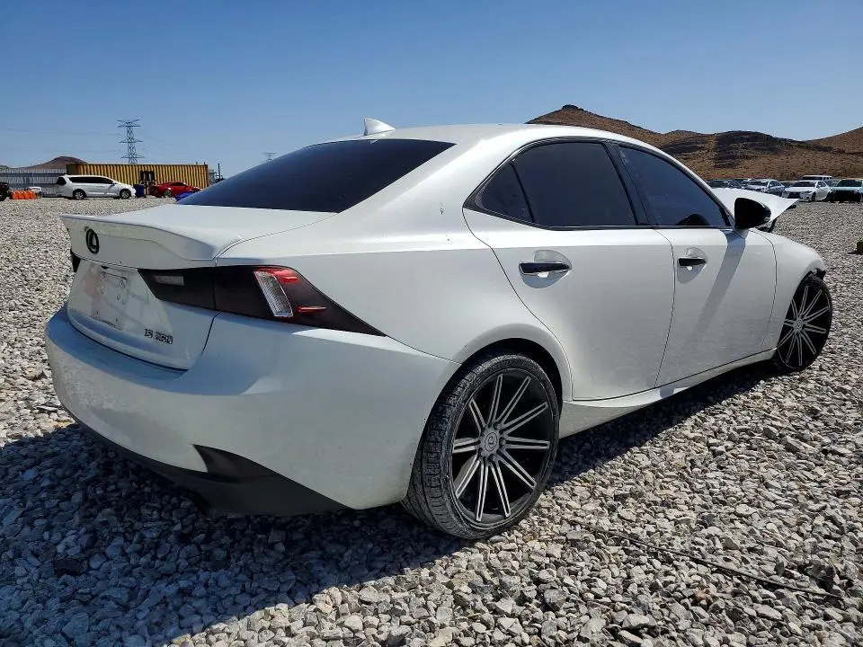 2015 LEXUS IS 250  
