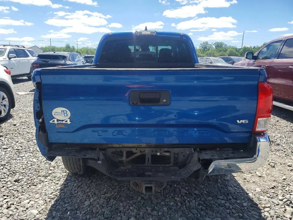 2017 TOYOTA TACOMA SR5 V6  
