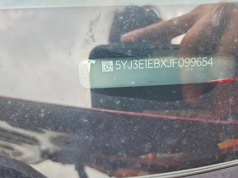 2018 TESLA MODEL 3   