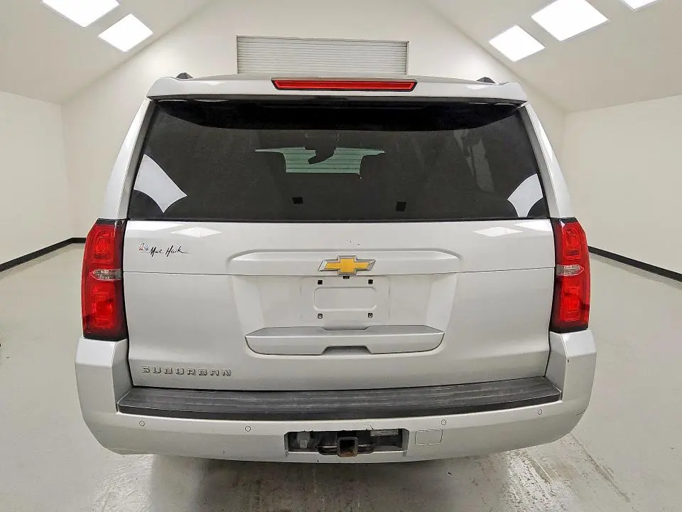 2015 CHEVROLET SUBURBAN C1500 LS  