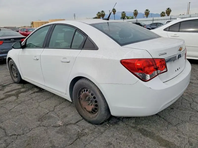 2014 CHEVROLET CRUZE LS  