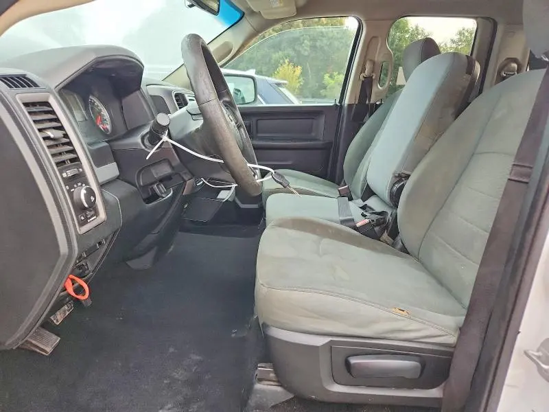 2016 RAM 1500 ST  
