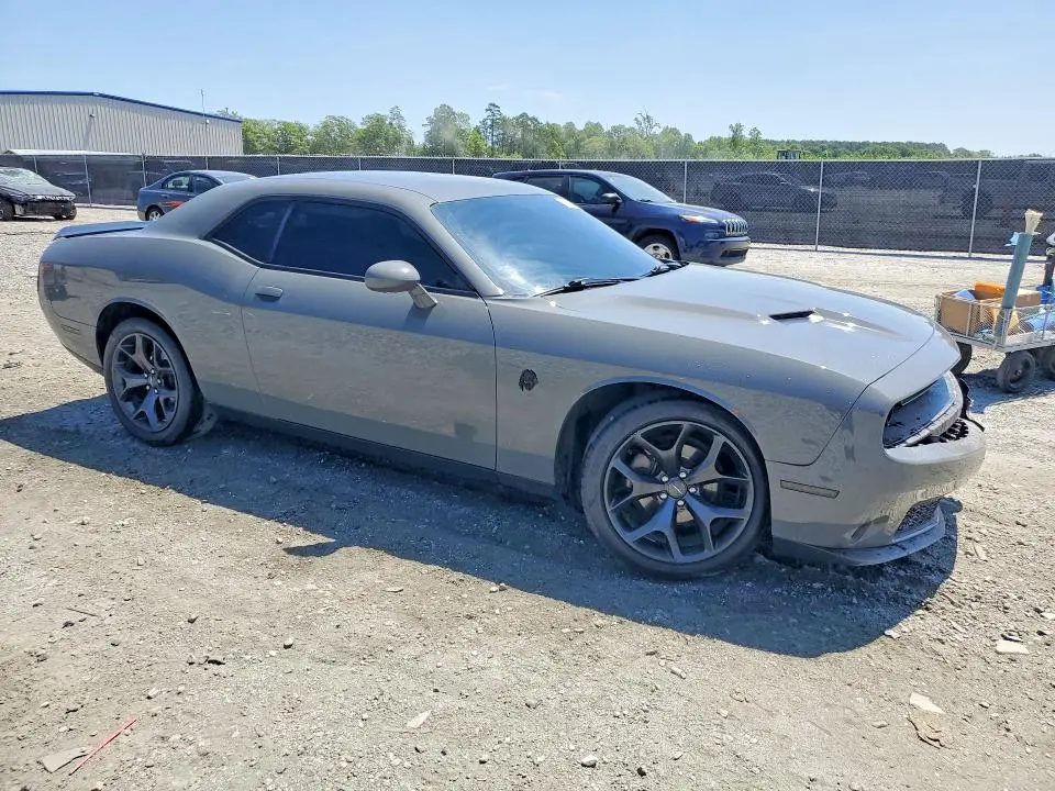 2023 DODGE CHALLENGER SXT  