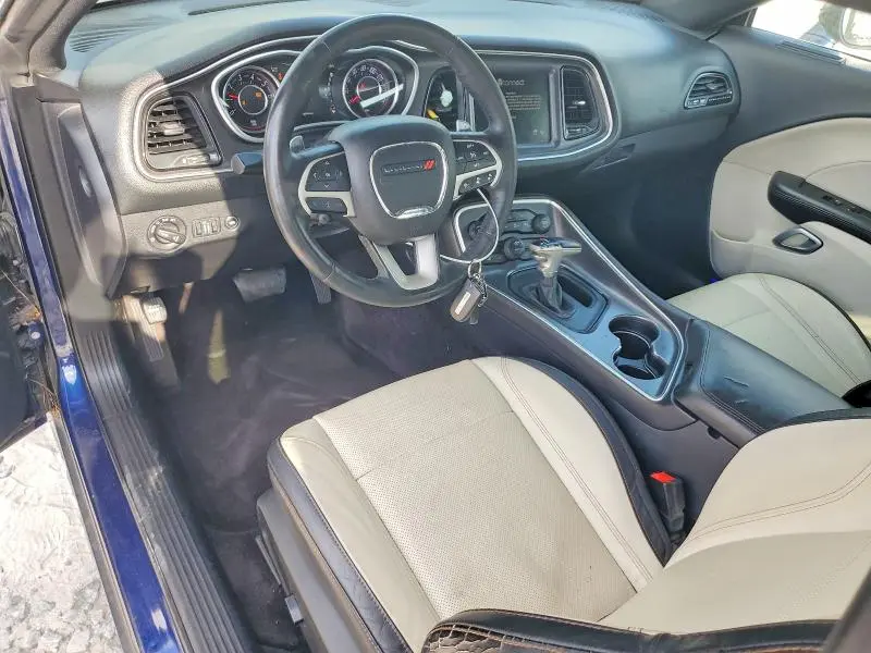 2015 DODGE CHALLENGER SXT PLUS  