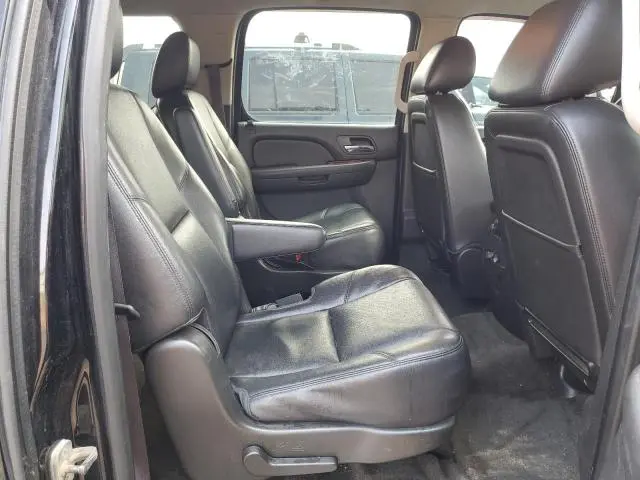 2013 CHEVROLET SUBURBAN K1500 LTZ  
