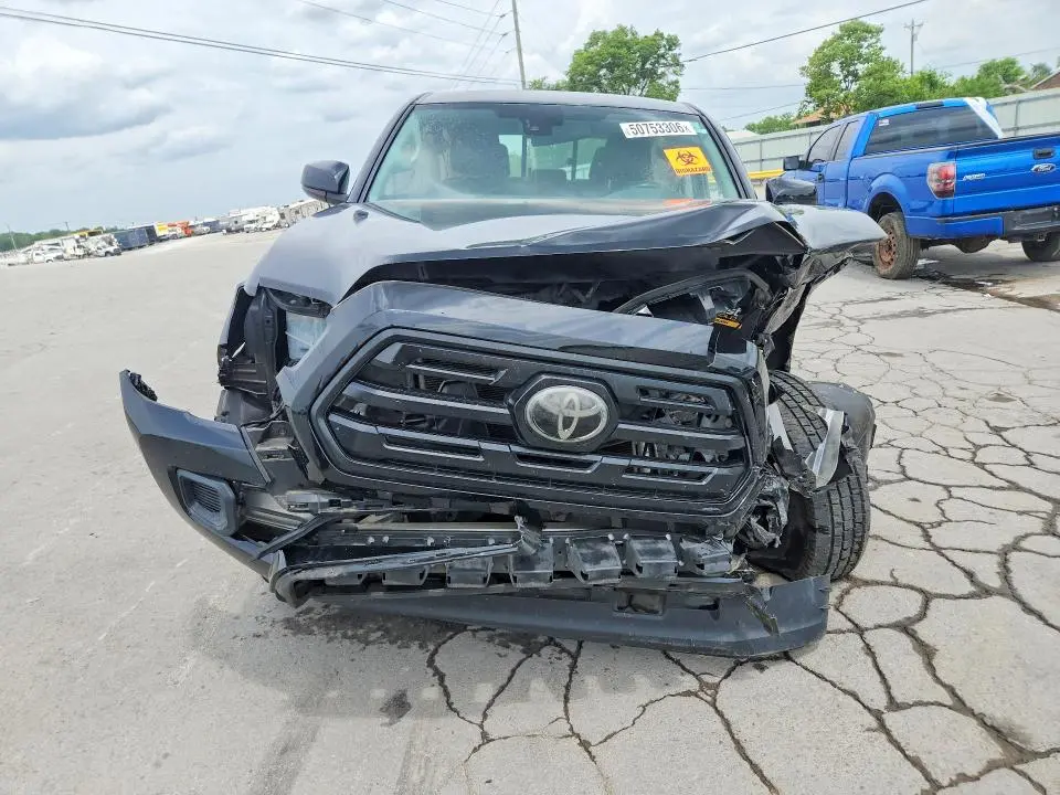 2018 TOYOTA TACOMA SR  