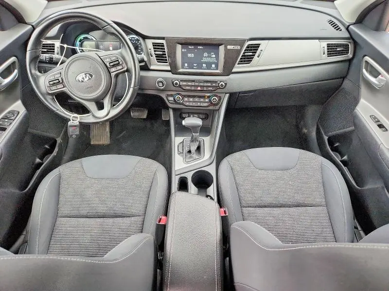 2019 KIA NIRO LX  