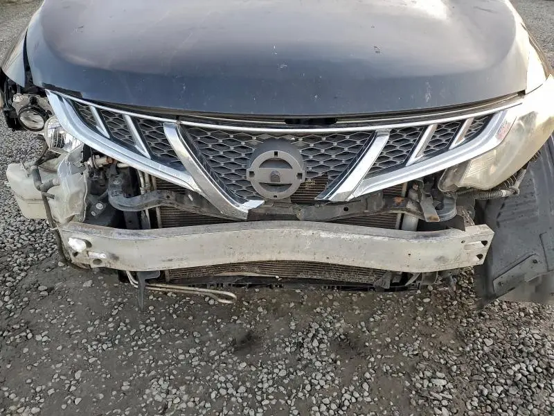 2013 NISSAN MURANO S  