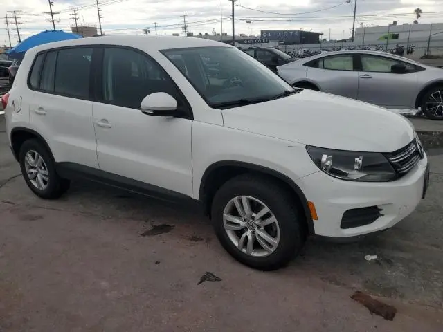2013 VOLKSWAGEN TIGUAN S  
