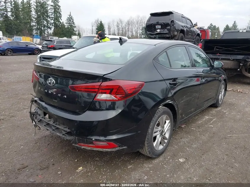 2020 HYUNDAI ELANTRA SEL