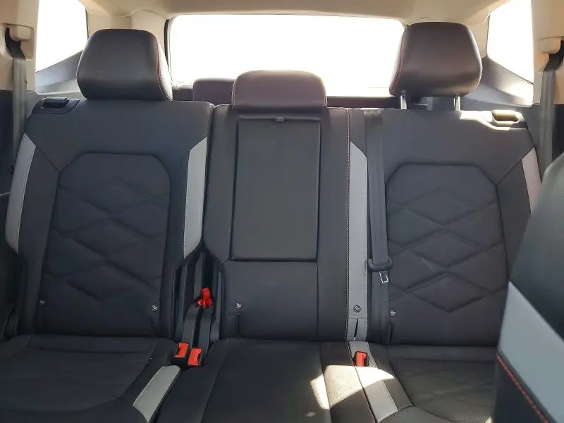 2024 VOLKSWAGEN ATLAS PEAK EDITION SE  