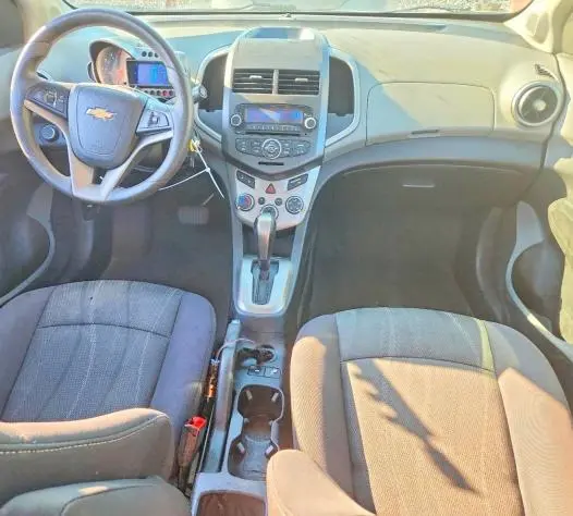 2014 CHEVROLET SONIC LT  