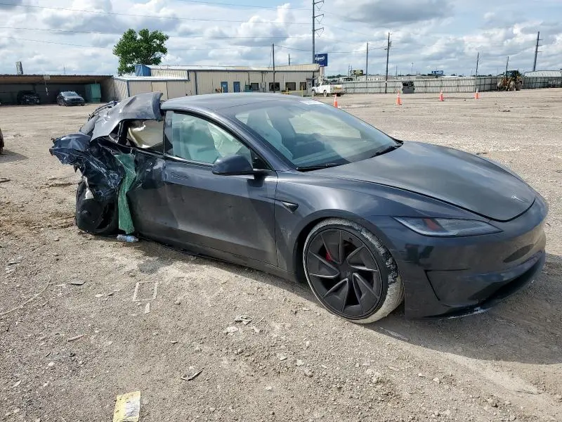 2024 TESLA MODEL 3   
