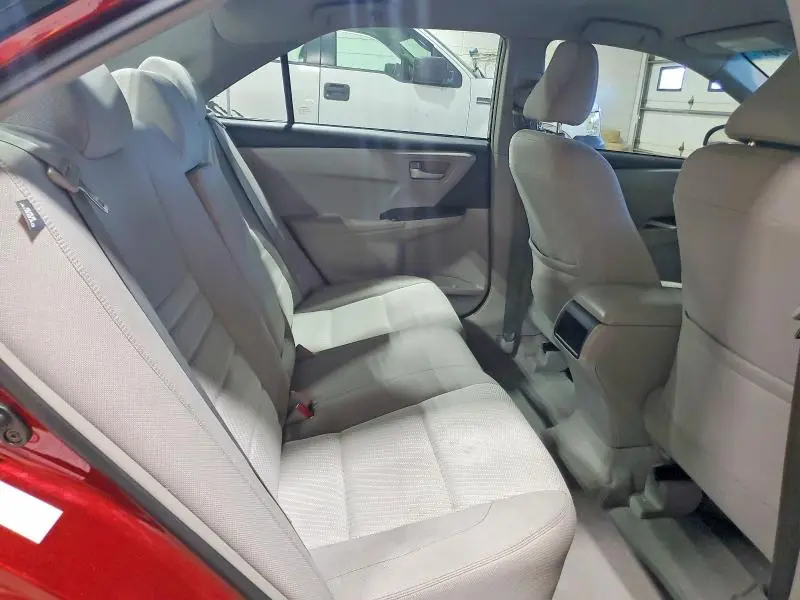 2015 TOYOTA CAMRY LE  