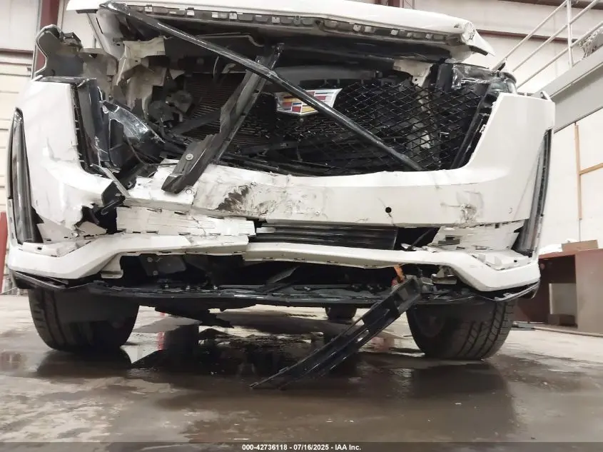 2022 CADILLAC ESCALADE 4WD SPORT