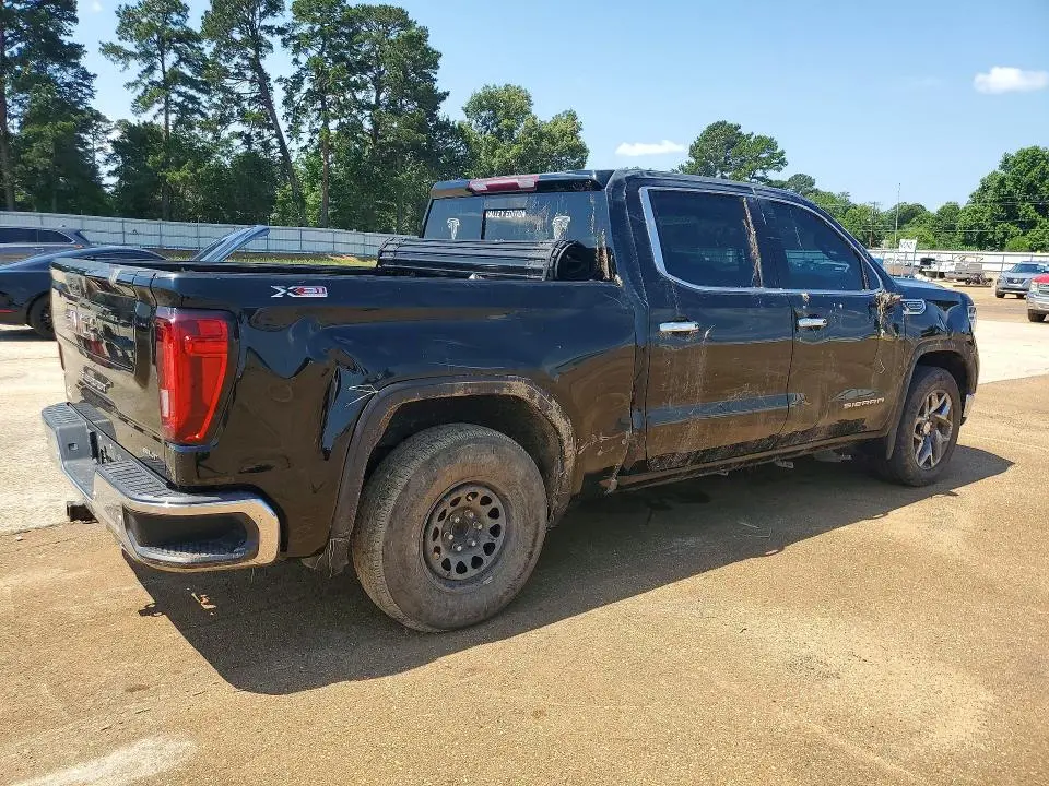 2022 GMC SIERRA K1500 SLT  