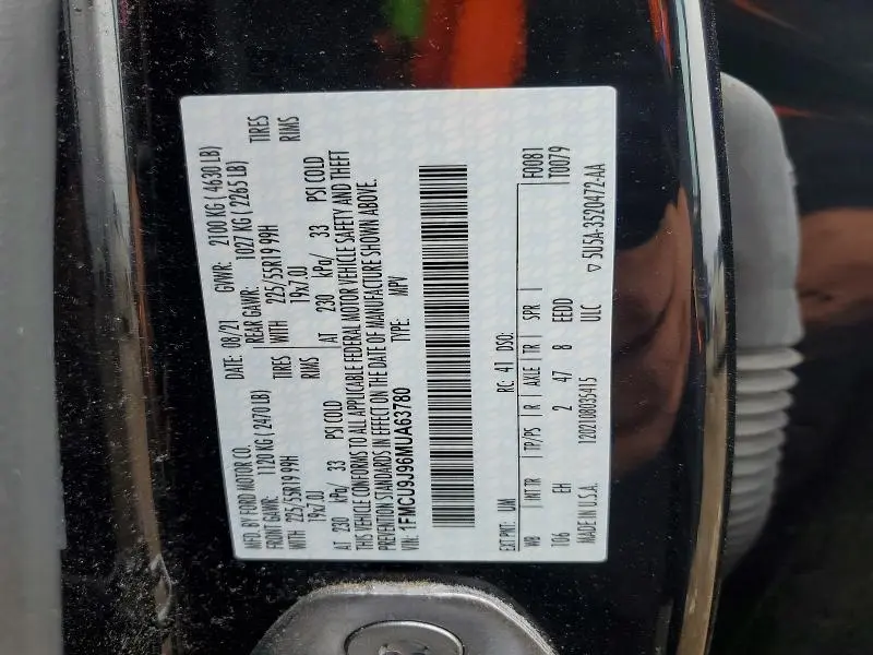 2021 FORD ESCAPE TITANIUM  