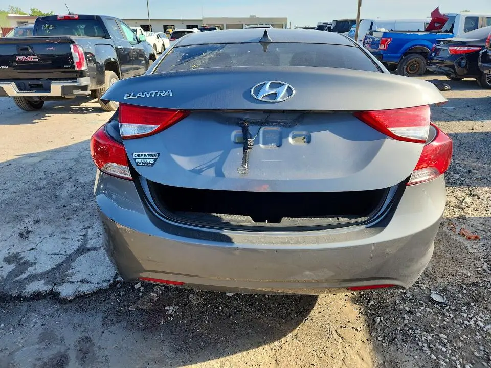 2013 HYUNDAI ELANTRA GLS  