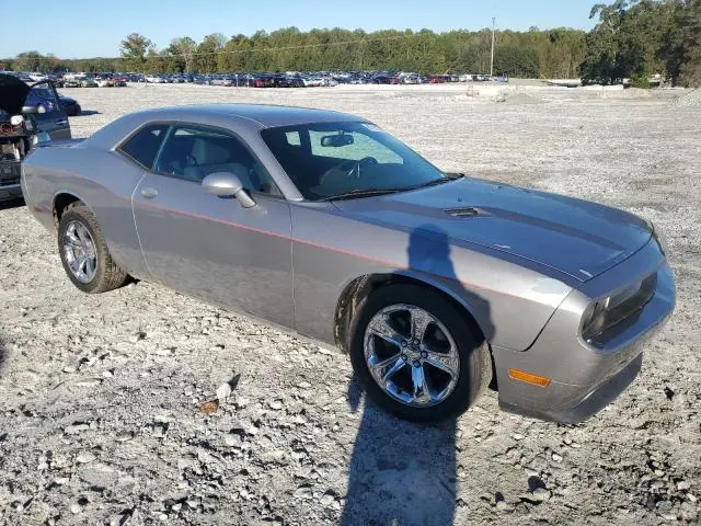 2014 DODGE CHALLENGER SXT  