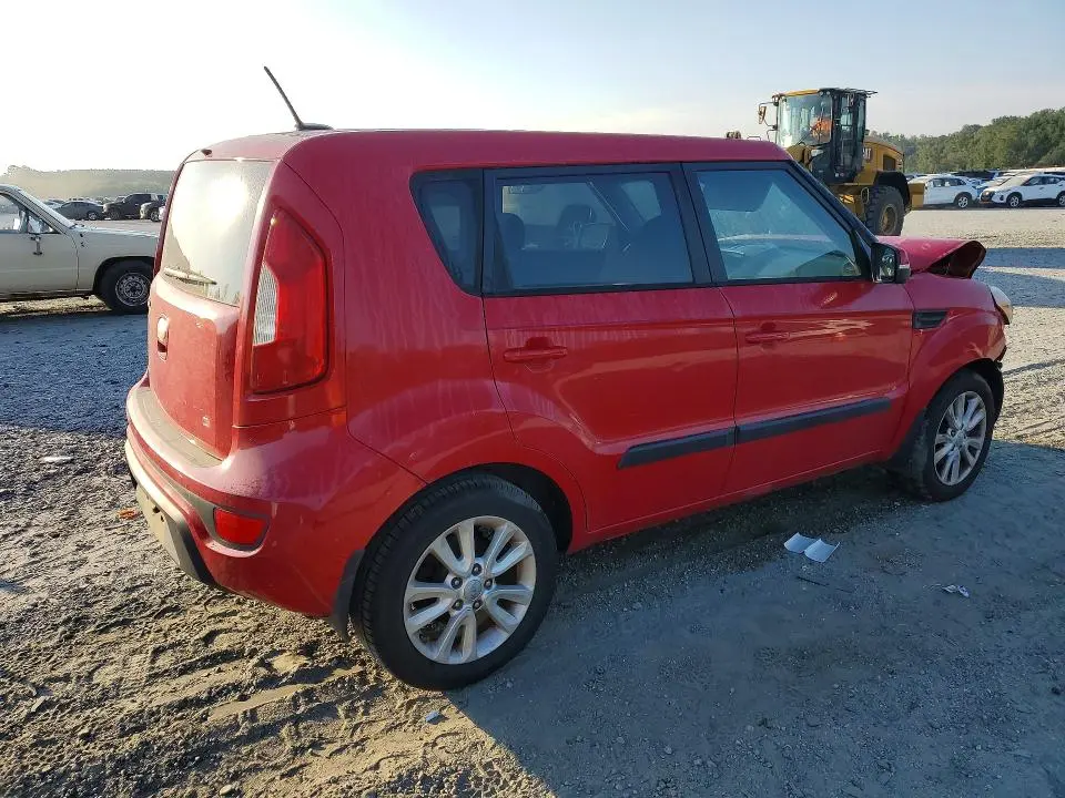 2013 KIA SOUL +  