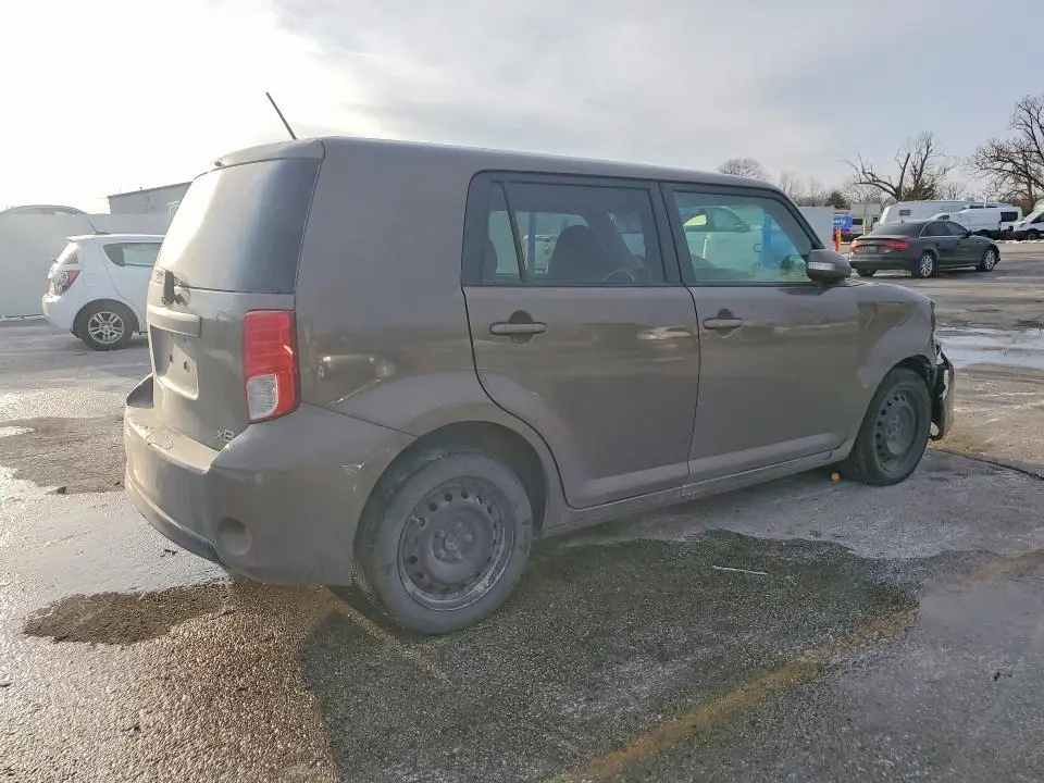 2015 TOYOTA SCION XB   