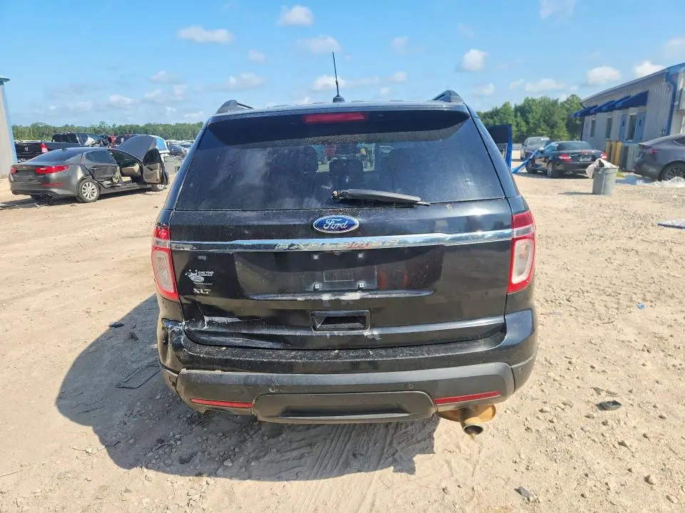 2011 FORD EXPLORER XLT  