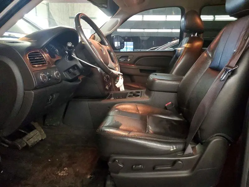 2013 CHEVROLET SUBURBAN K1500 LT  