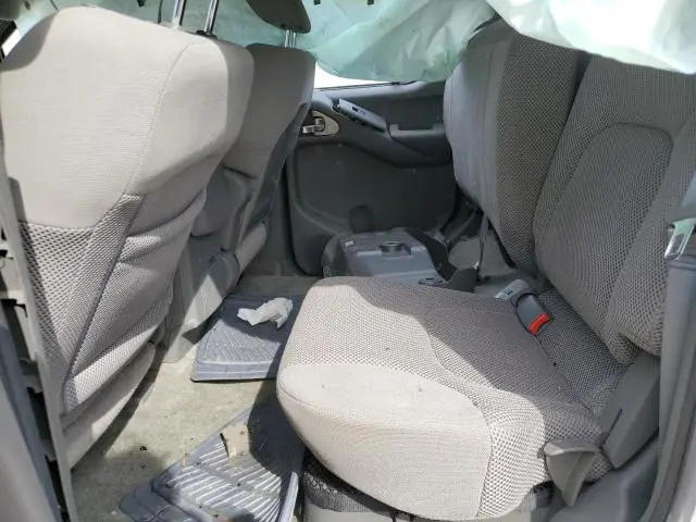 2012 NISSAN FRONTIER S  